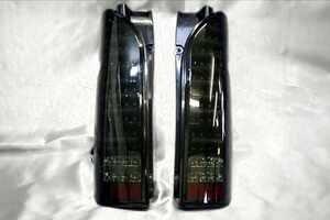 200 ハイエース 3型 標準・ワイド・ハイルーフ ファイバールック インナー ブラック スモークレンズ LED ファイバー テール 左右セット