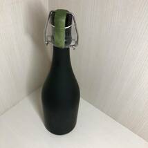 【G-127】☆未開封☆ 森伊蔵 極上の一滴 かめ壺焼酎 本格焼酎 720ml 25% （箱汚れ有り）_画像4