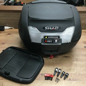 ^ Forza MF13-1005~ снимать SHAD SH40 задний бардачок 