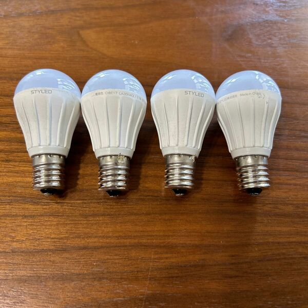 LED電球 電球色 口金サイズE17 ４個セット