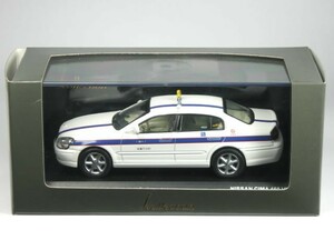 1/43 日産 シーマ F50 個人タクシー ホワイト (JC08001TX)