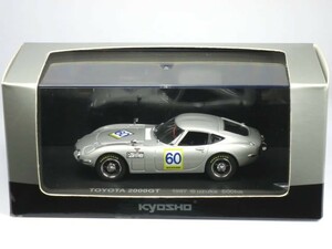 1/43 トヨタ 2000GT No.60 鈴鹿500km 1967 (K03032A)