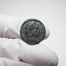 【古代ローマコイン】Constantine I（コンスタンティヌス1世）クリーニング済 ブロンズコイン 銅貨 フォリス(kR4frEAV9g)_画像3