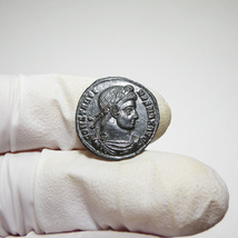 【古代ローマコイン】Constantine I（コンスタンティヌス1世）クリーニング済 ブロンズコイン 銅貨フォリス(dzns3Di2Mp)_画像3