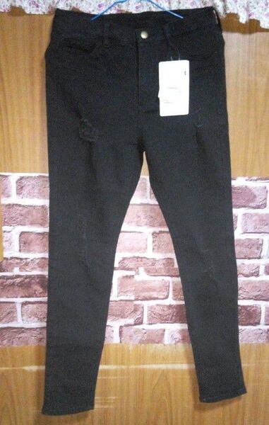 ダメージパンツ W67 500円クーポン使えます