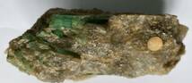 鉱物標本　エメラルド原石　緑柱石　Beryl 中国産_画像2