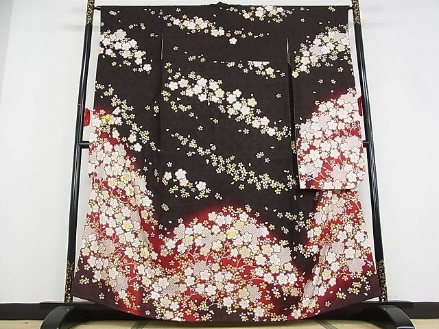 着物 振袖 駒刺繍 花尽くし 暈し染め 成人式 卒業式 中古商品は完璧な