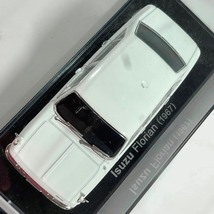 B●2802●最終売切 Hachette アシェット 国産名車コレクション Isuzu Florian 1967 いすゞ フローリアン 1/43スケール モデルカー_画像8