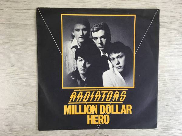 THE RADIATORS MILLION DOLLAR HERO UK盤