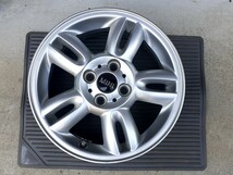 BMW ミニクーパー 純正 15インチ アルミホイール １本 5.5J×15 +45 PCD100 4H ハブ径56 MINI R56 Cooper 6791930 _画像1