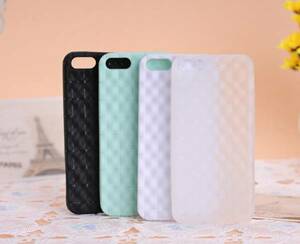 新品2枚セット★iPhone5/5s/SE1 シンプルな波紋デザイン 使い易さ抜群！4色