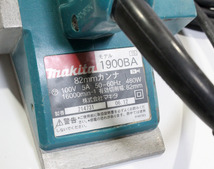 makita マキタ モデル 1900BA 82mm カンナ 電気 かんな 電動工具 作業 道具 切削 面取り 工具 中古 y1101_画像2