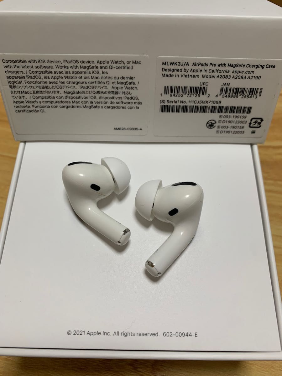 Apple AirPods pro ワイヤレスイヤホン両耳のみ 国内正規品