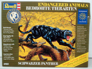 ○ REVELLレベル／ SCHWARZER PANTHER (ENDANGERED ANIMALS)