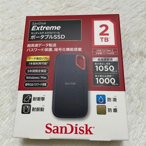 新品・未開封品サンディスク SANDISK エクストリーム ポータブルSDSSDE61-2T00-J25 専用保護ケース付き！