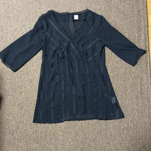 レディース服　トップス　５部袖位　サイズ9 A563