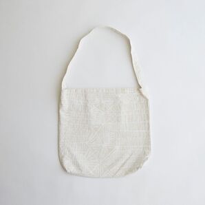 idee pool いろいろの服 ショルダーバッグ