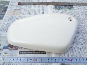 【レターパック送料520円 スーパーカブ50/110 K88 純正左サイドカバー1ヶ】g692