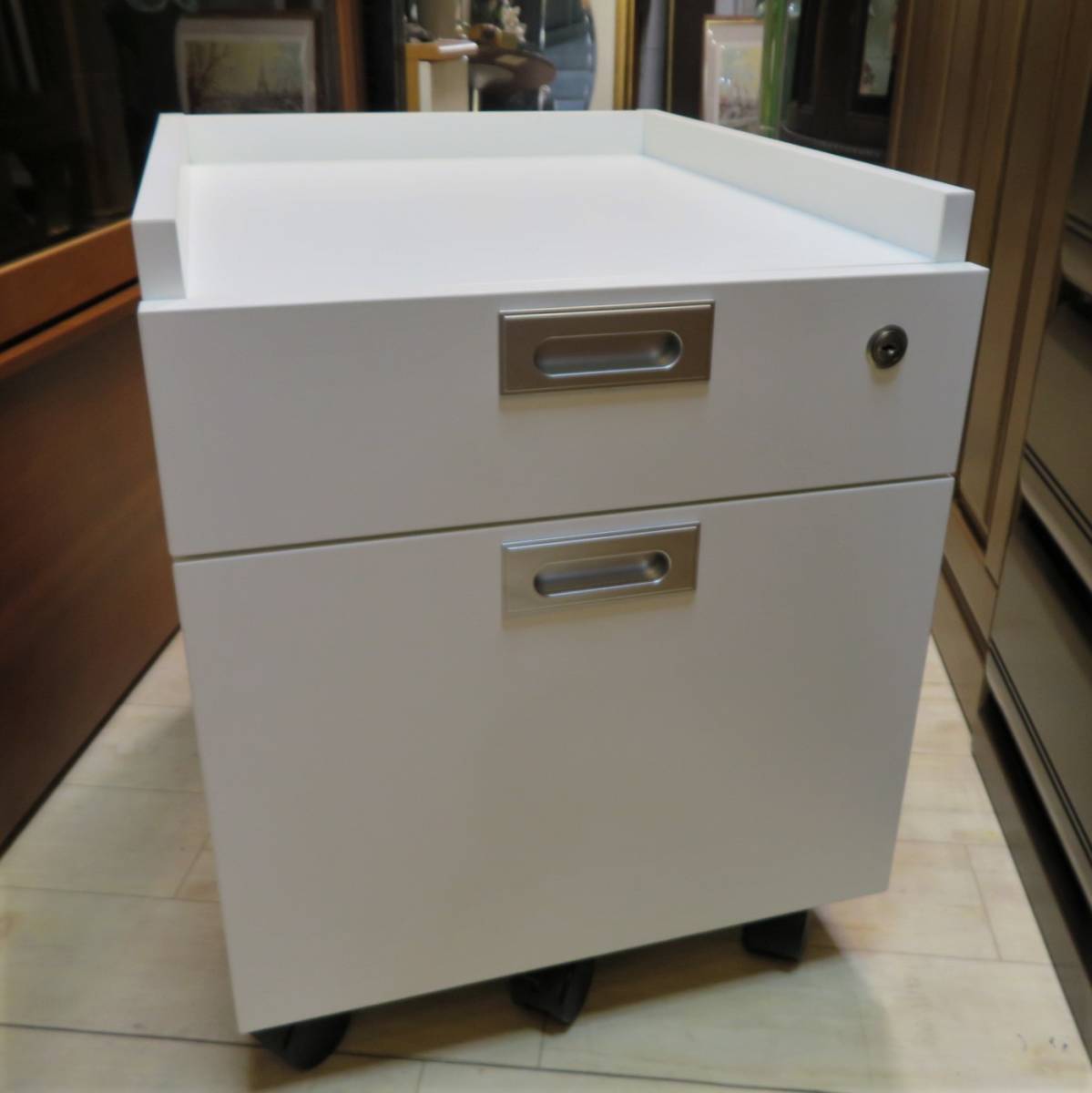 2023年最新】Yahoo!オークション -鍵付き 収納 棚の中古品・新品・未