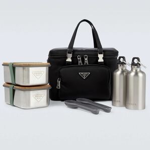 新品正規品 PRADA Re-Nylon picnic bag プラダ ピクニックバッグ ショルダーバッグ リナイロン アウトドア
