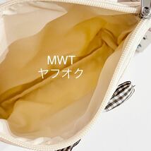 1435055 チェックリボンポーチ　ルロロマニック　サンリオ　レディース　ファッション　バッグ　ポーチ　財布　ベリー　チェリー　MWT_画像2