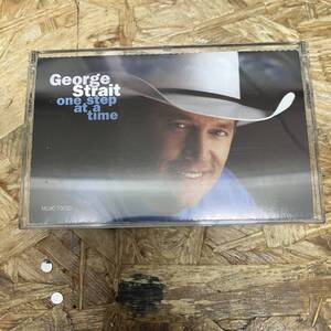 シ ROCK,POPS GEORGE STRAIT - ONE STEP AT A TIME アルバム TAPE 中古品