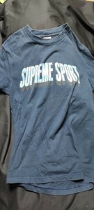 Supreme Tシャツ