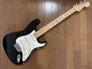[GT]Fender Japan Stratocaster ST крыло . Japan . Fender Stratocaster GOTOH производства колок MADE IN JAPAN.... производства . надежно считая . дерево !