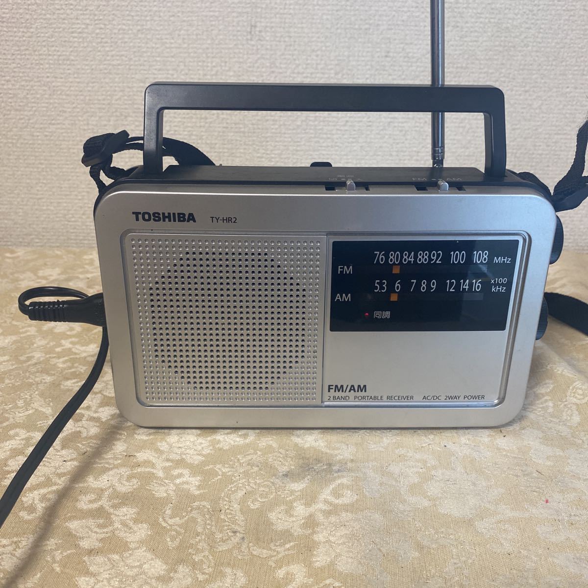 東芝 FM/AMクロックラジオ RC-710F 動作確認品 11-11-1 JChere雅虎拍卖代购