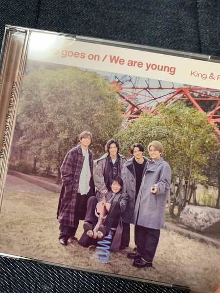 King&Prince「Life goes on/We are young」DearTiara盤 CD＋DVD
