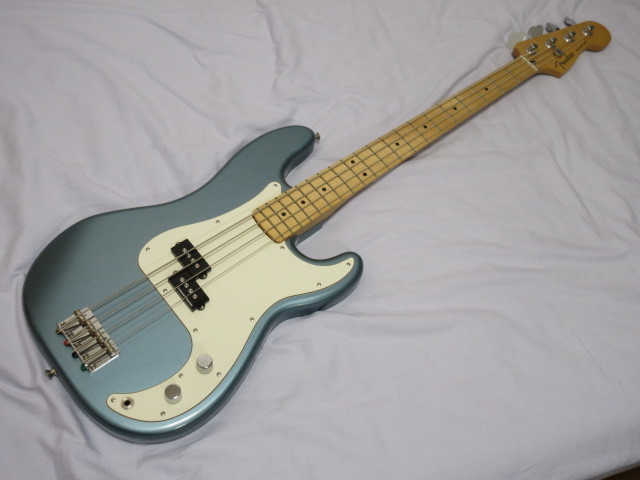 FENDER ( フェンダー ) / Player Precision Bass, Maple, Tidepool