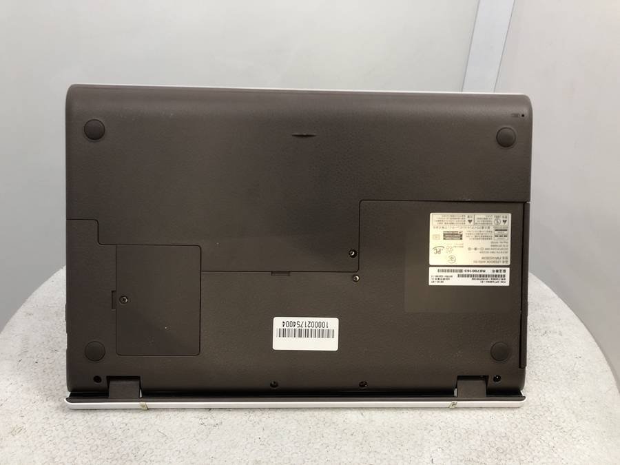 FUJITSU FMVA53B3W LIFEBOOK AH53/B3 Core i7 8550U 1.80GHz□現状品