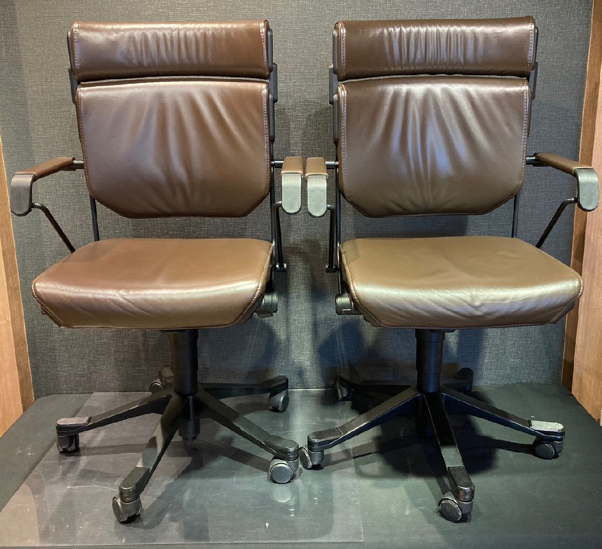 安心の定価販売 202372 なるせ様専用:【希少】giroflexジロフレックス
