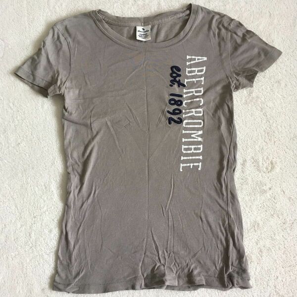 アバクロンビー　Tシャツ　140