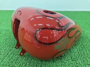 FLSTF1580 タンク 赤 61625-07 ハーレー 純正 中古 バイク 部品 ソフテイル ファットボーイ ラジカルコケキズ無し 品薄 車検 Genuine