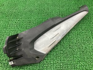 SR50 боковая крышка правая DIS104692 ZD4RLA1001S121 *** Aprilia Изогнутые использованные мотоциклевые детали ZD4RLA100 Aprilia Snowsose без растрескивания