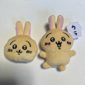 送料込/ちいかわ　ノベルティ　ぬいぐるみバッジ2点セット　ウラ　ちいかわらんど　うさぎ2点