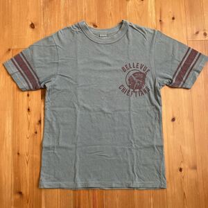 ウエス ues BELLEVUE CHIEFTIANS 半袖Tシャツ グレー1