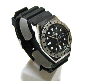 即決 TIMEX（タイメックス）Q TIMEX TW2V00100 ラバーベルト黒 ■腕時計 アナログ ウォッチ メンズ ■現状渡し
