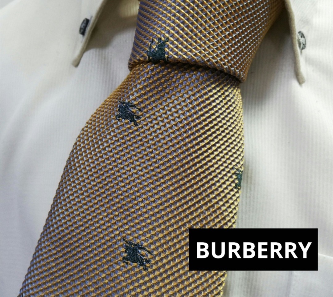 激レアで入手困難 送料無料 美品 BURBERRY バーバリーブラックレーベル
