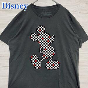 【入手困難】Disney ディズニー　ミッキー　Tシャツ　XLサイズ　半袖　海外　一点物　キャラクター　ゆったり　ディズニーランド