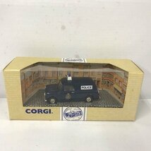 CORGI コーギー CLASSIC VEHICLES 96956 モーリス ミニバン ブルー POLICE 53H02813543_画像1