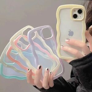 めちゃかわ【iPhone13/14ケース】韓国 かわいい 波形 耐震