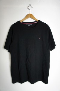 正規 TOMMY HILFIGER トミーヒルフィガー ワンポイント 半袖 Tシャツ カットソー C817868677 黒 L 本物 620N