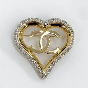 7112 Chanel здесь Mark Heart стразы брошь Gold 