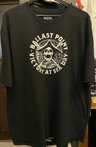 ★USA古着　髑髏　スカル　海賊モチーフ　バックプリント　Tシャツ 黒　BLACK 2XL 大きいサイズ