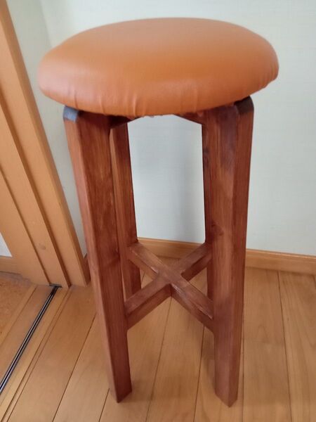 おしゃれスツール ハンドメイド(茶)