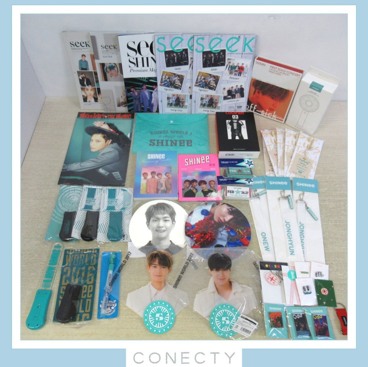ヤフオク! -「shinee テミン バッジ」(男性タレント) (人、グループ別