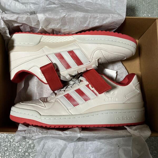 adidas フォーラム