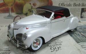 * ultra rare out of print *Signature Models*1/18*1939 Lincoln Zephyr Convertible white ≠ Franklin Mint 